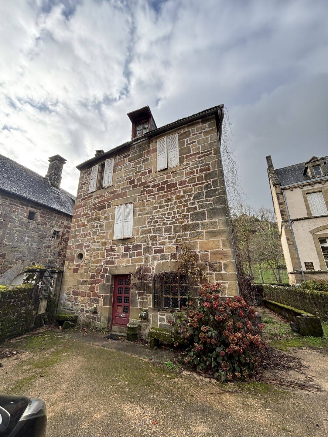 Maison 5 pièces 82 m² · à Lanteuil · 82 m² · 65 400 €