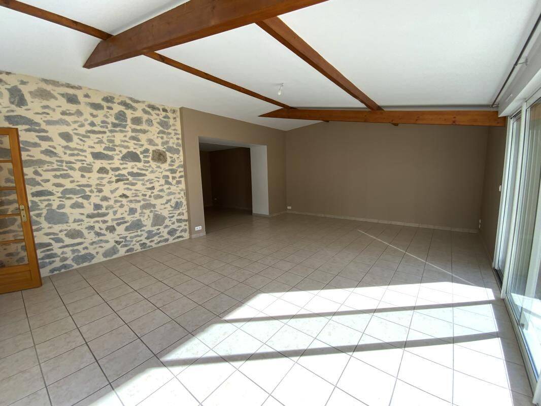 Maison 4 pièces 140 m² · à Limoges · 140 m² · 1 250 €/mois