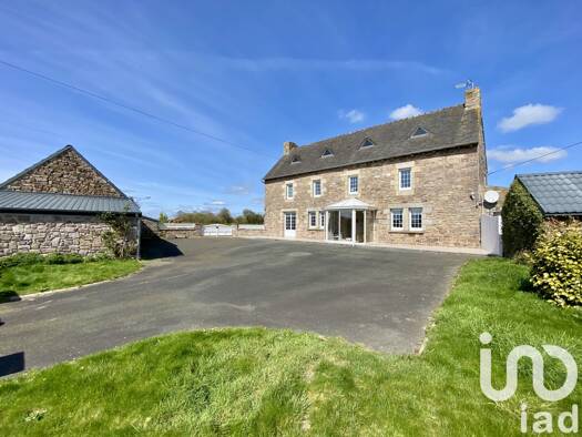 Maison à vendre 449 900 € 6 pièces 4 chambres 150 m² 2 577 m² de terrain Kernoa-Kerity-Littoral Paimpol 22500