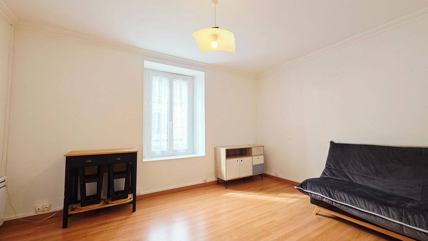 Appartement 1 pièce 27 m² · à Bourges · 27 m² · 530 €