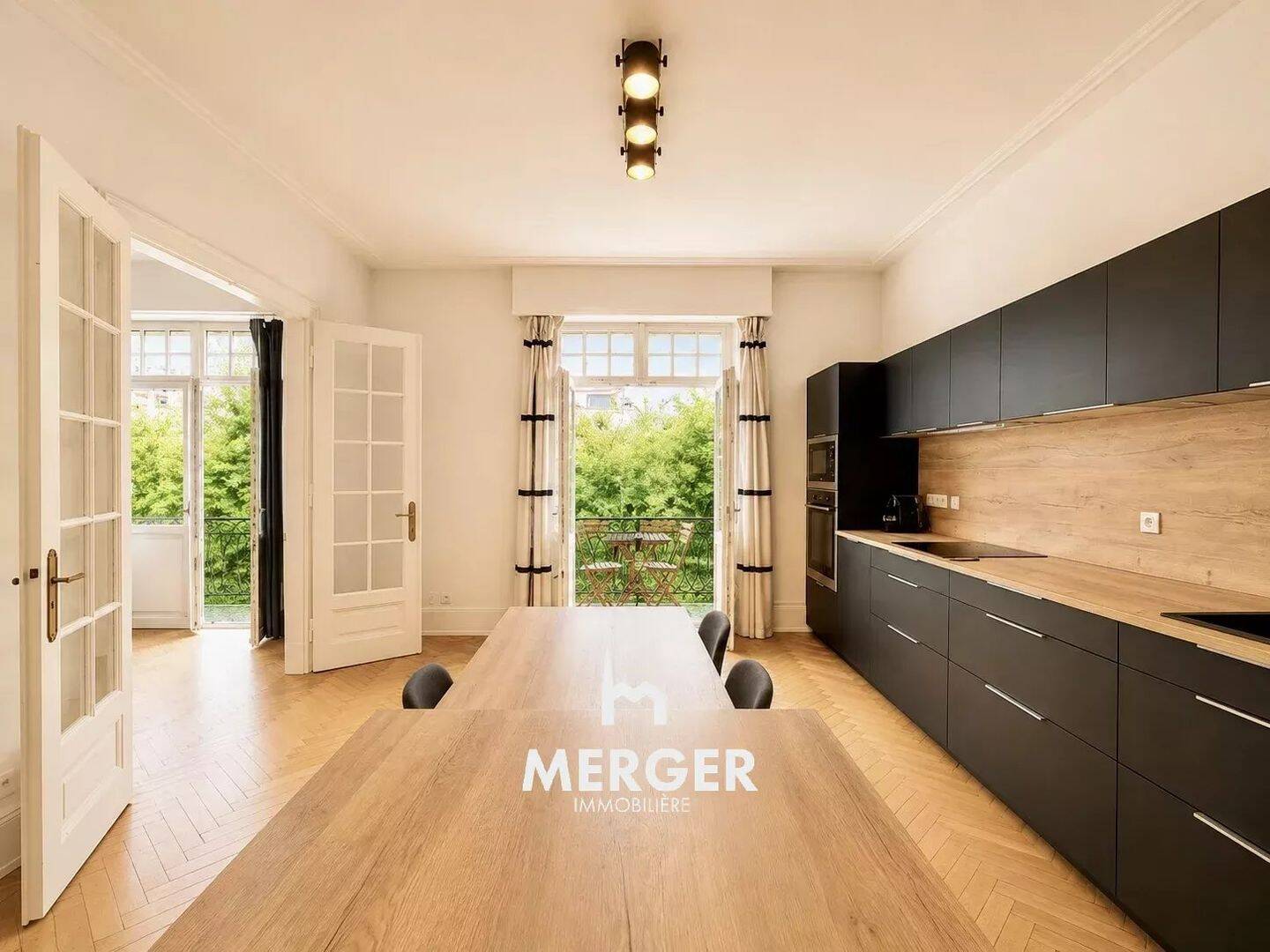 Appartement 4 pièces 105 m² · à Strasbourg · 105,3 m² · 2 380 €/mois
