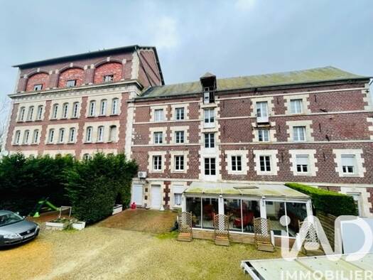 Immeuble à vendre 725 000 € 1 317 m² Sempigny 60400