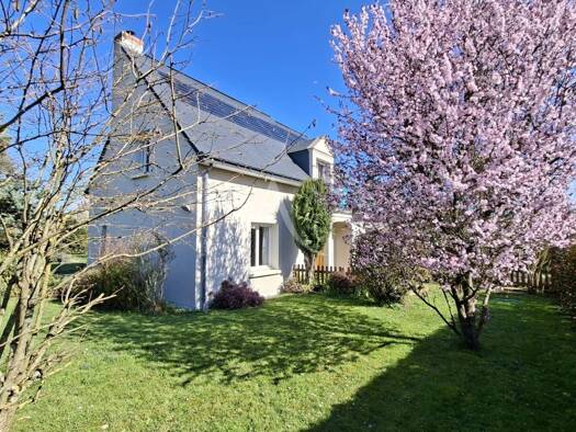 Maison à vendre 348 700 € 7 pièces 5 chambres 146 m² 860 m² de terrain Tiercé 49125
