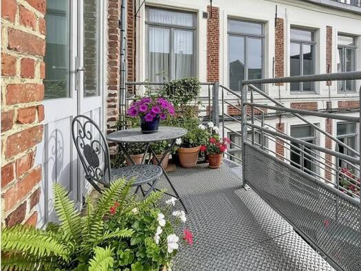 Appartement à vendre 245 000 € 1 pièce 1 chambre 44,4 m² Étage 1/1 Centre Lille 59000