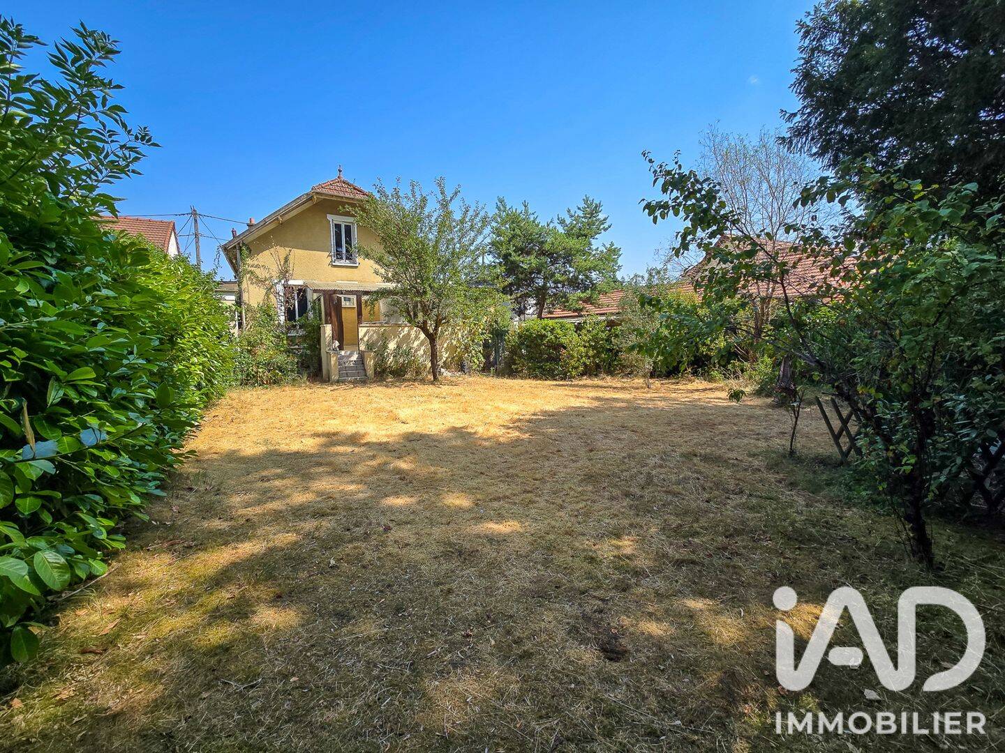 Maison 6 pièces 132 m² · à Villecresnes · 131,7 m² · 365 000 €