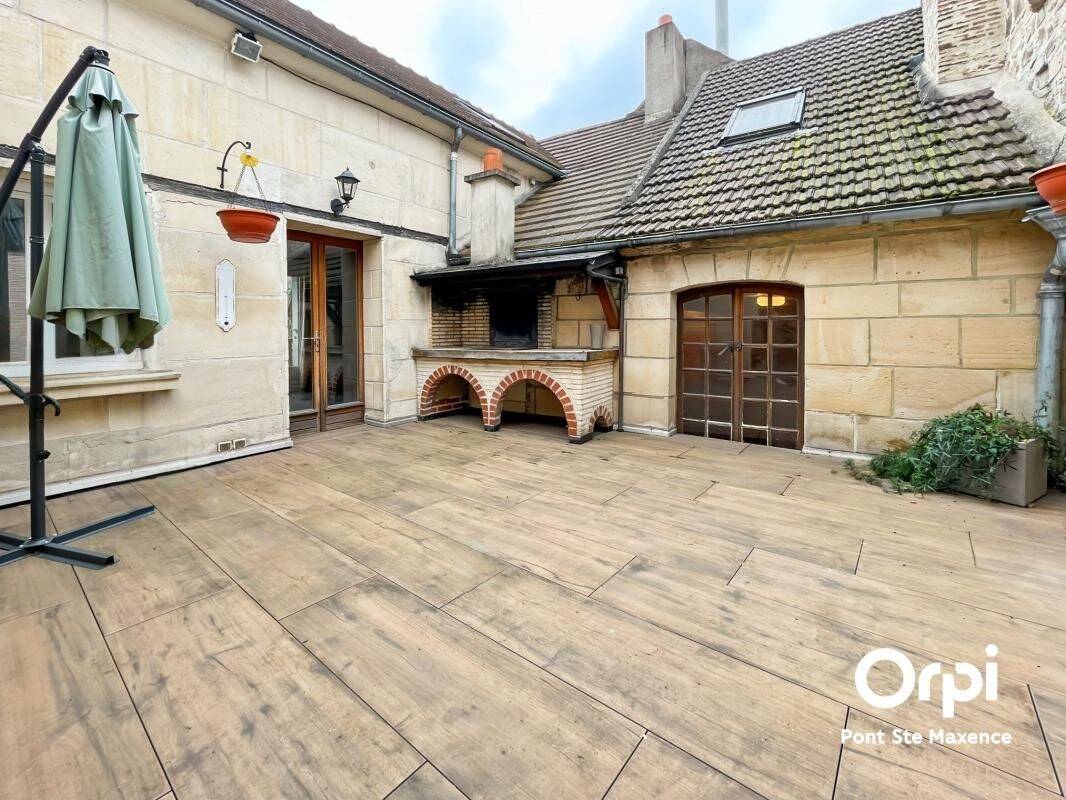 Maison 5 pièces 172 m² · à Pont-Sainte-Maxence · 172 m² · 219 000 €