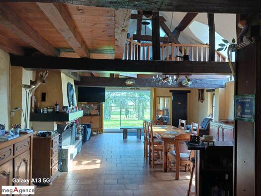 Maison à vendre 245 000 € 8 pièces 4 chambres 175 m² 3 333 m² de terrain Longny les Villages 61290