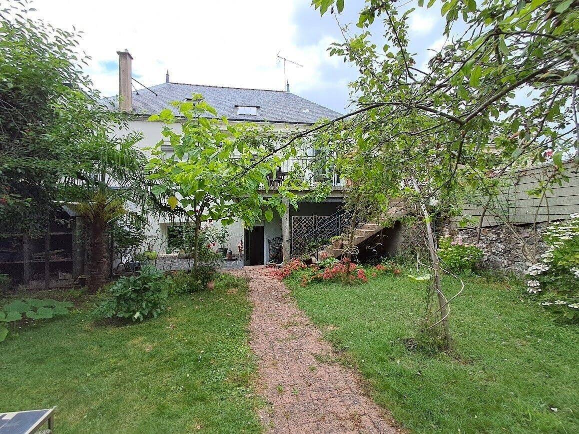 Maison 7 pièces 141 m² · à Mauges-sur-Loire · 141 m² · 220 000 €