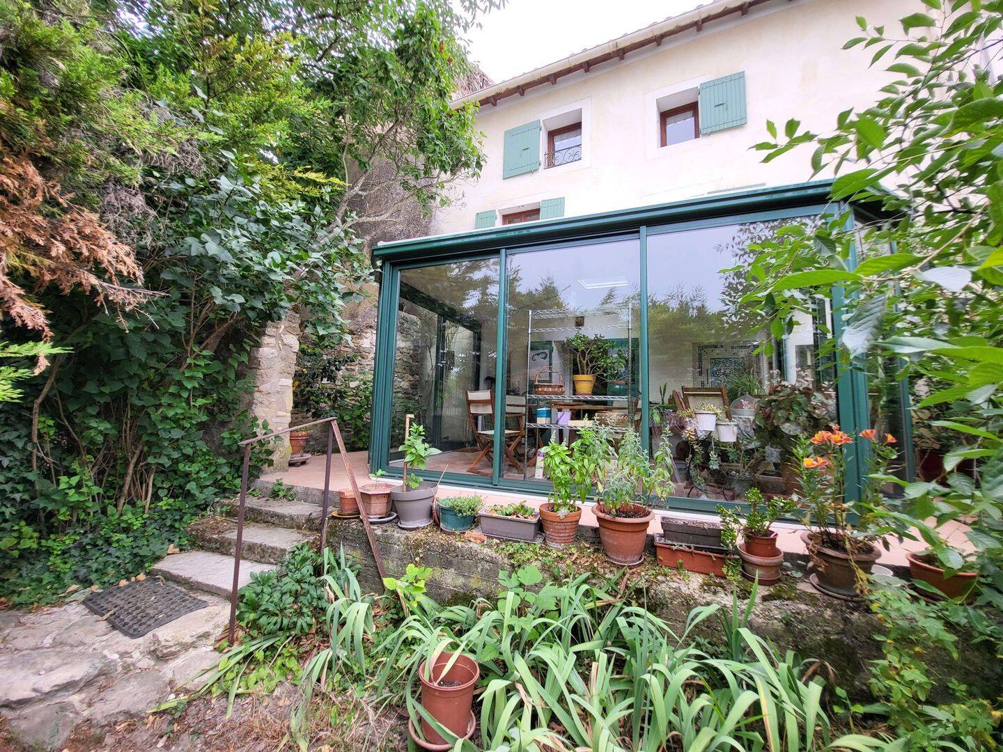 Maison 6 pièces 171 m² · à Malemort-du-Comtat · 171 m² · 250 000 €