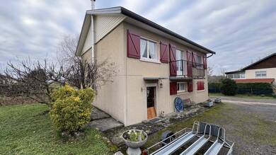 Maison en viager Bouquet 19 000 € 4 pièces 3 chambres 108 m² Domblans 39210