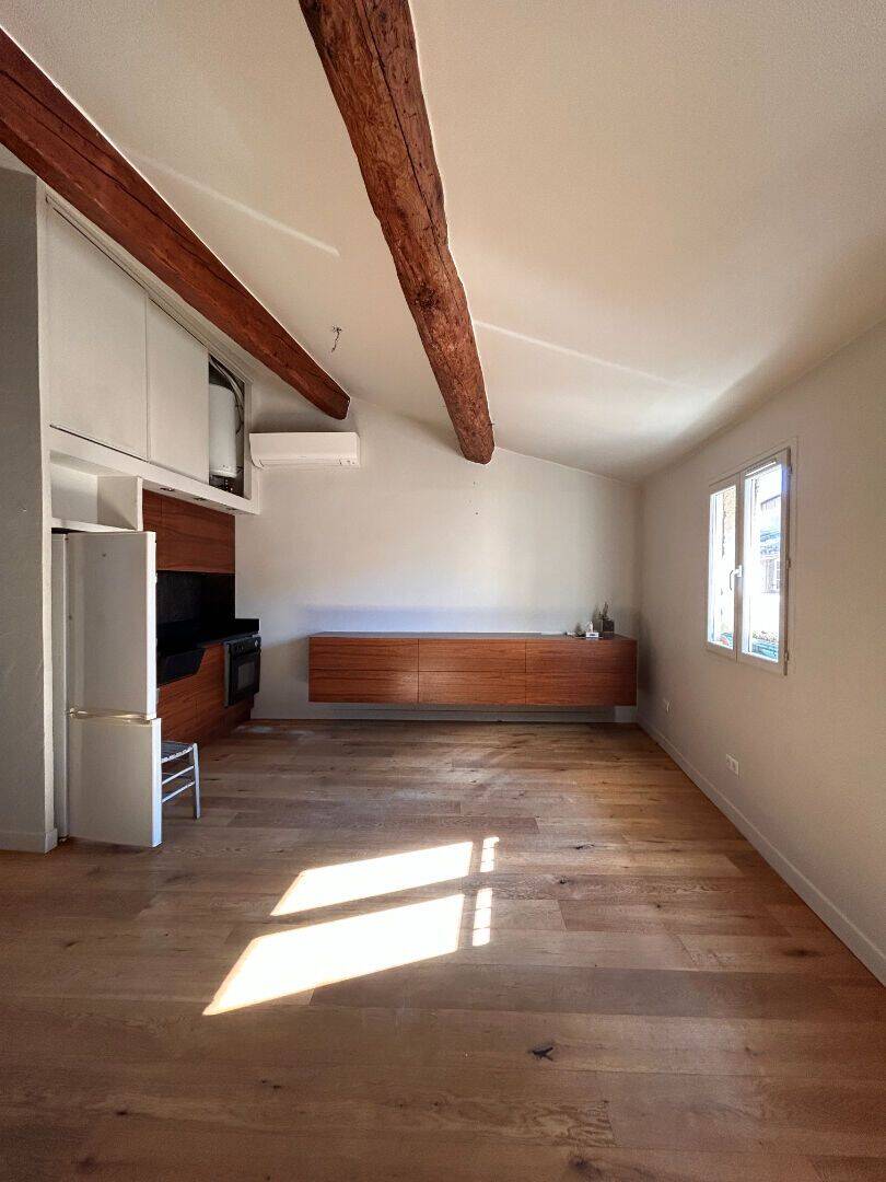 Appartement 3 pièces 46 m² · à Aix-en-Provence · 46 m² · 1 280 €