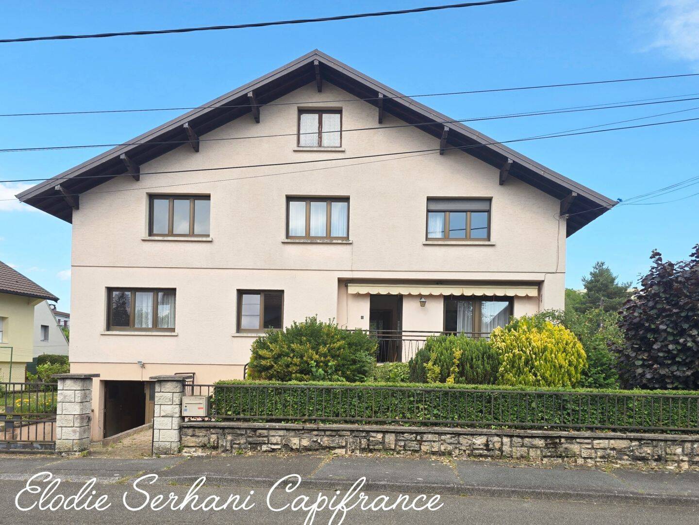 Maison 9 pièces 235 m² · à Montbéliard · 235 m² · 145 000 €