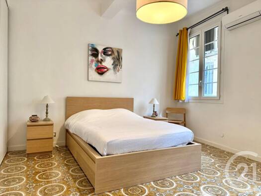 Appartement à louer 1 200 € 2 pièces 1 chambre 56 m² RDC Aix-en-Provence 13100