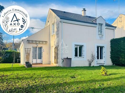 Pavillon à vendre 125 000 € 4 pièces 3 chambres 92 m² 582 m² de terrain Lorris 45260