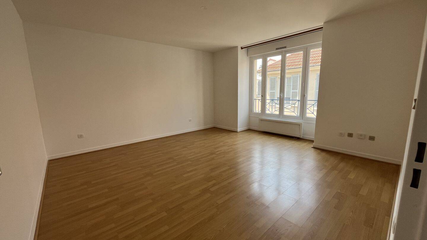 Appartement 2 pièces 49 m² · à Saint-Germain-en-Laye · 48,5 m² · 1 300 €