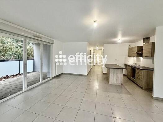 Appartement à vendre 310 000 € 4 pièces 3 chambres 88 m² Étage 1/2 Saint-Germain-au-Mont-d'Or 69650