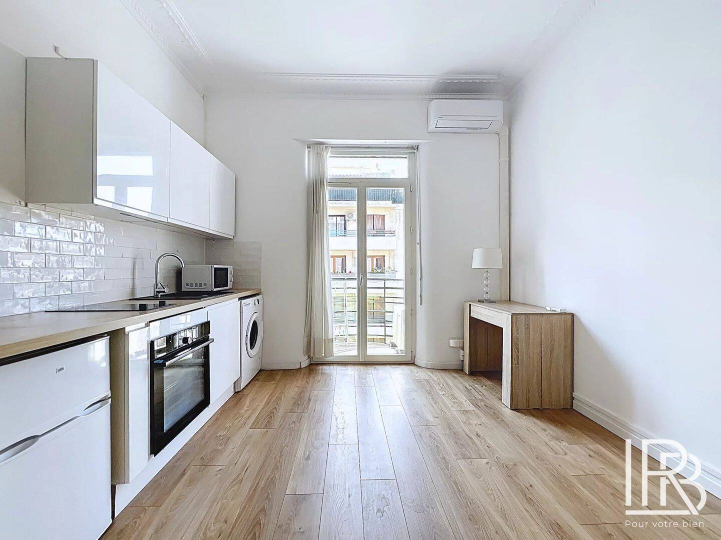 Appartement 2 pièces 36 m² · à Marseille 4ème Arrondissement · 35,8 m² · 850 €/mois