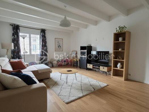 Maison à vendre 189 000 € 5 pièces 4 chambres 174,2 m² 148 m² de terrain Saint-Just-d'Ardèche 07700