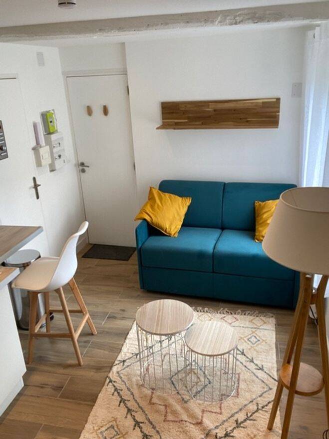 Appartement 1 pièce 15 m² · à Valenciennes · 14,6 m² · 450 €
