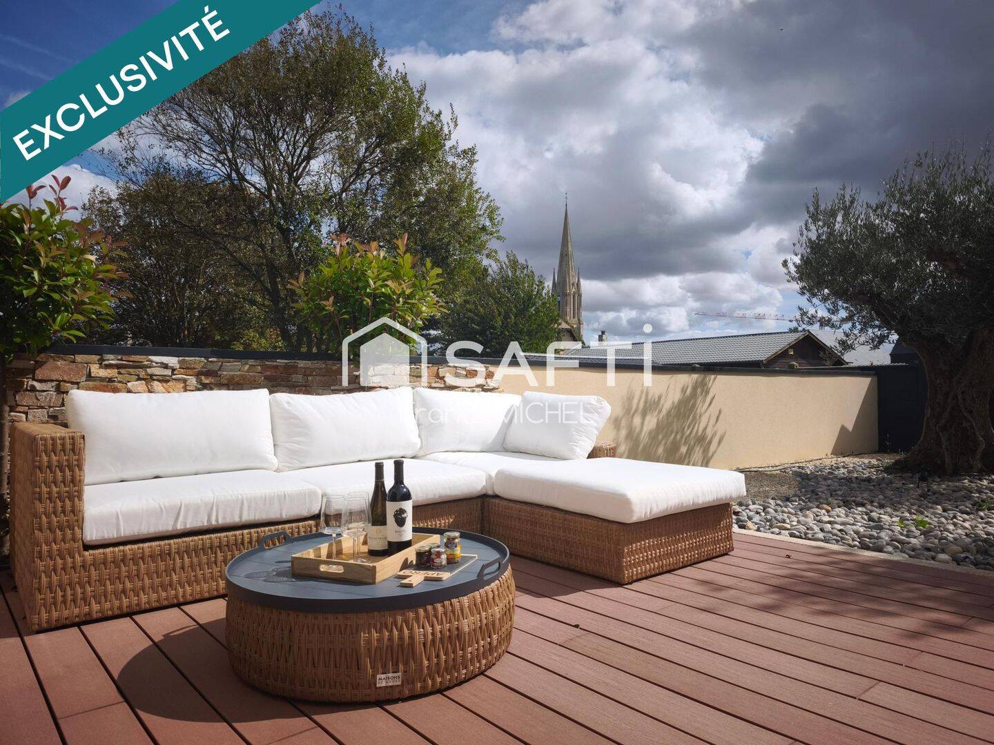 Maison 10 pièces 222 m² · à Saint-Aubin-sur-Mer · 222 m² · 727 000 €