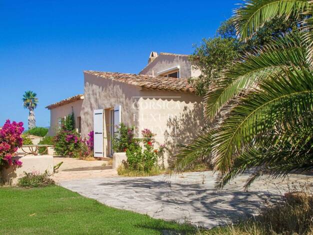 Maison de plain-pied à vendre 1 610 000 € 9 pièces 5 chambres 273 m² 1 200 m² de terrain Porticcio Grosseto-Prugna 20166