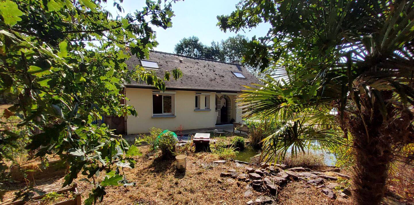 Maison 6 pièces 120 m² · à Saint-Senoux · 120 m² · 260 000 €