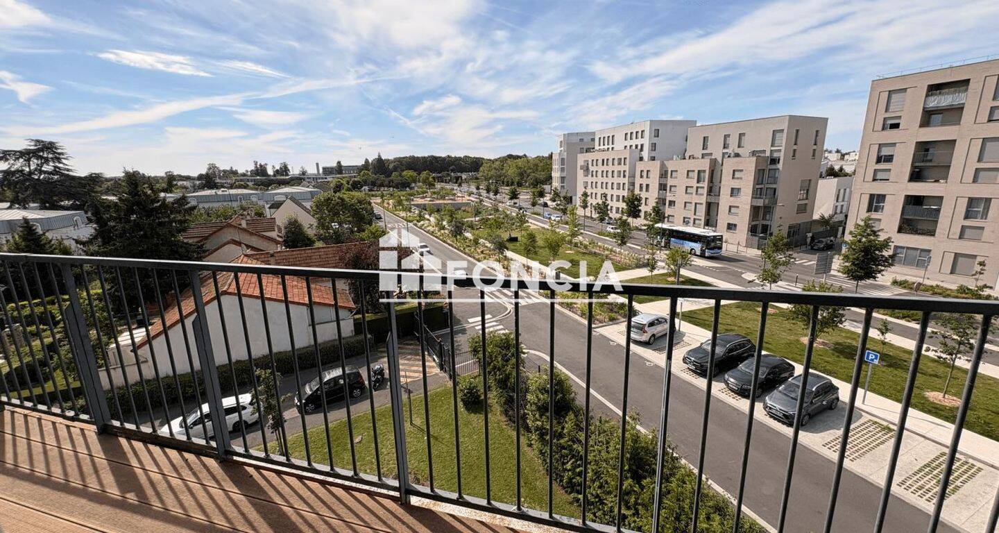 Appartement 4 pièces 77 m² · à Évry-Courcouronnes · 76,8 m² · 1 149 €