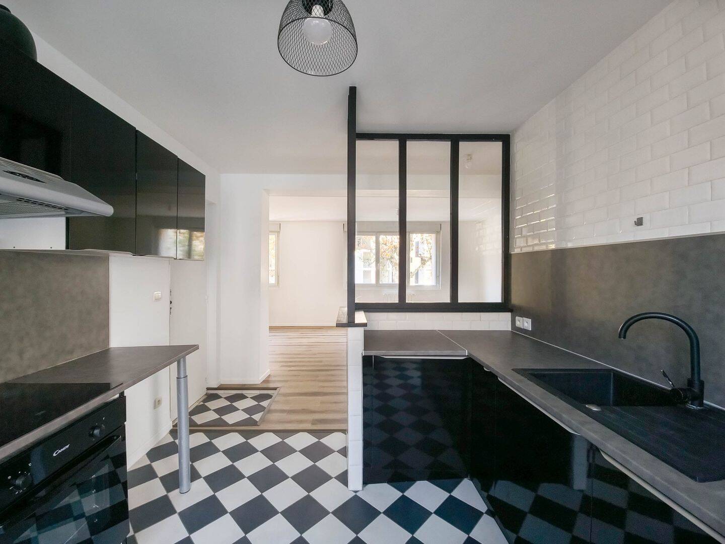 Appartement 3 pièces 68 m² · à Bordeaux · 68 m² · 1 032 €/mois