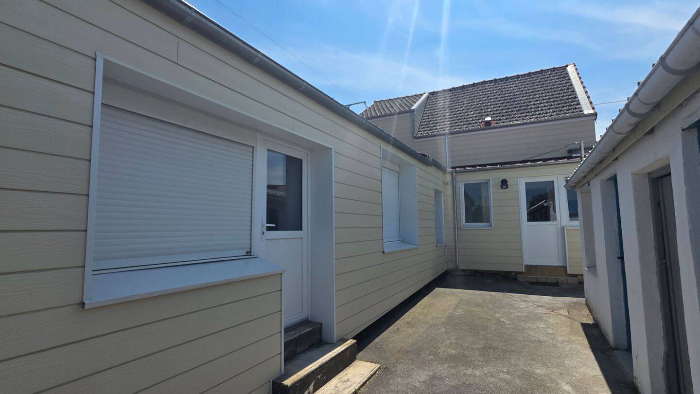 Maison 4 pièces 93 m² · à Fenain · 93 m² · 760 €