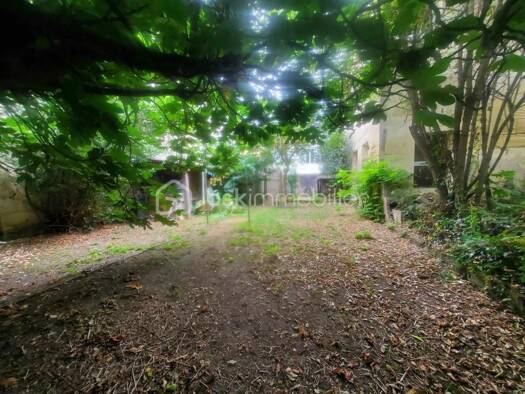 Maison à vendre 135 000 € 6 pièces 4 chambres 130 m² Castillon-la-Bataille 33350