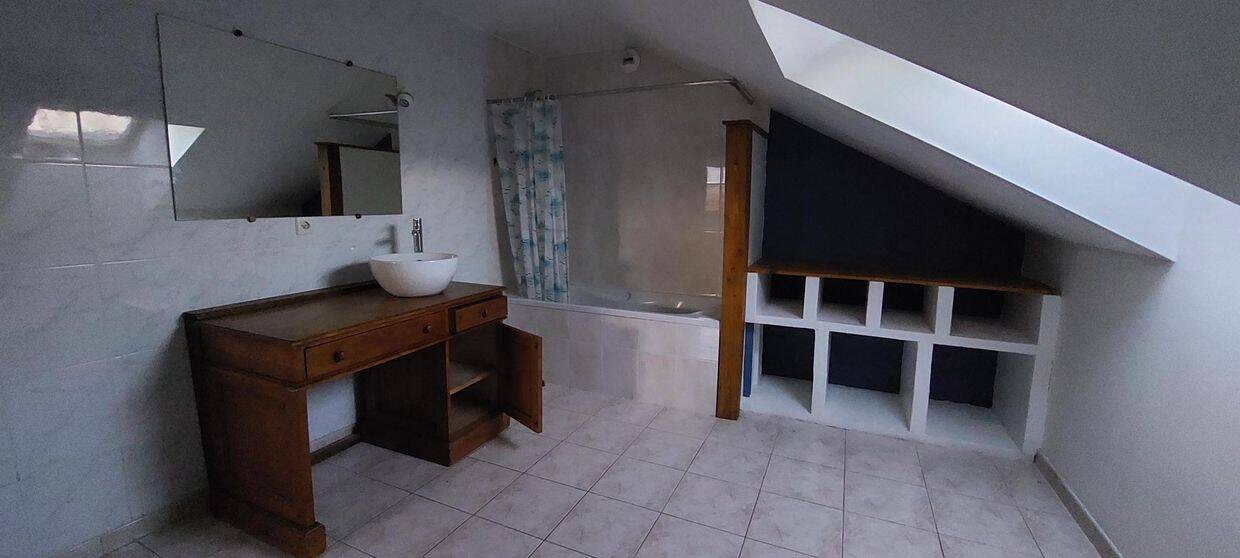 Appartement 4 pièces 92 m² · à Osselle-Routelle · 92,2 m² · 756 €