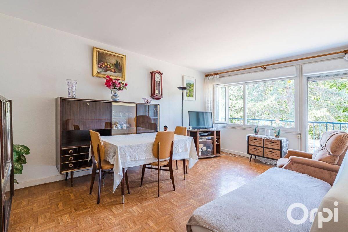 Appartement 3 pièces 59 m² · à Gagny · 59 m² · 129 000 €
