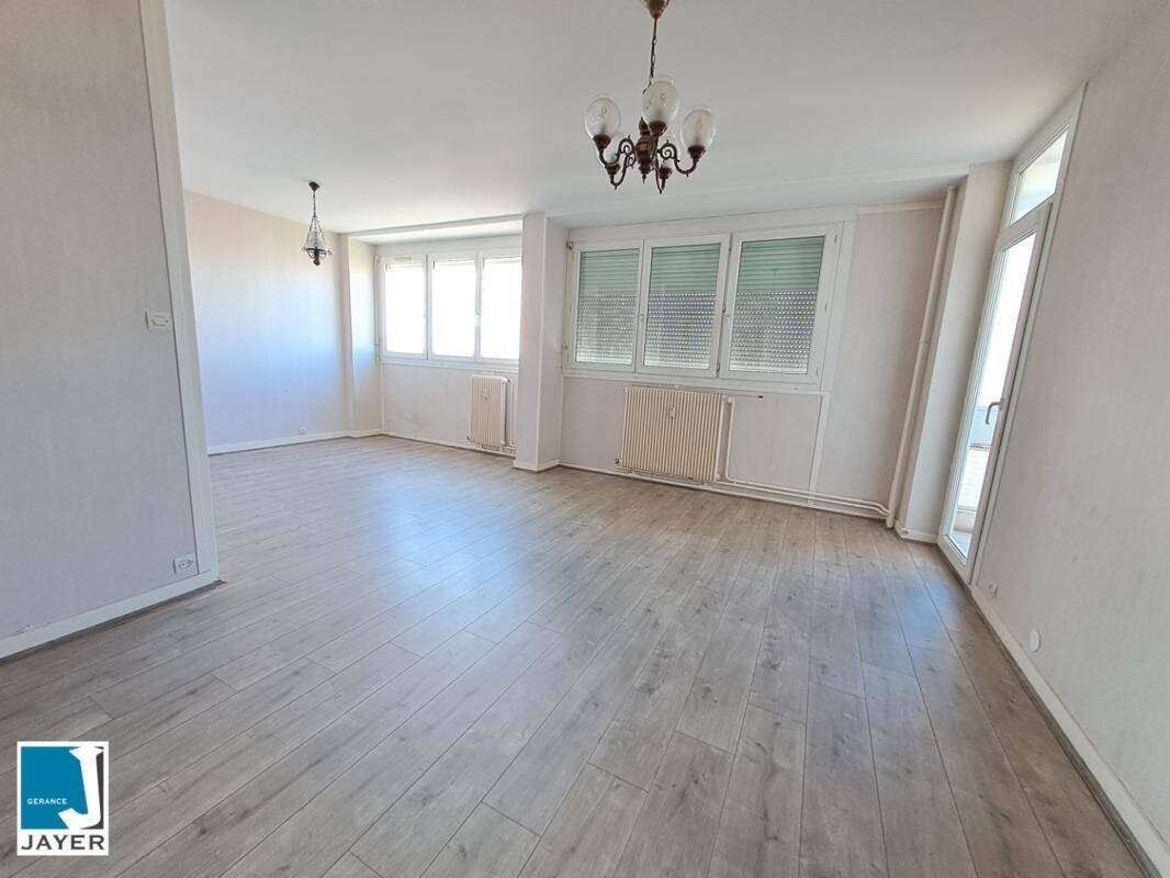 Appartement 4 pièces 70 m² · à Chalon-sur-Saône · 70 m² · 729 €/mois