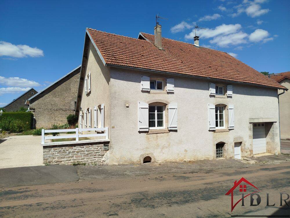 Maison 5 pièces 160 m² · à Bourg · 160 m² · 175 000 €