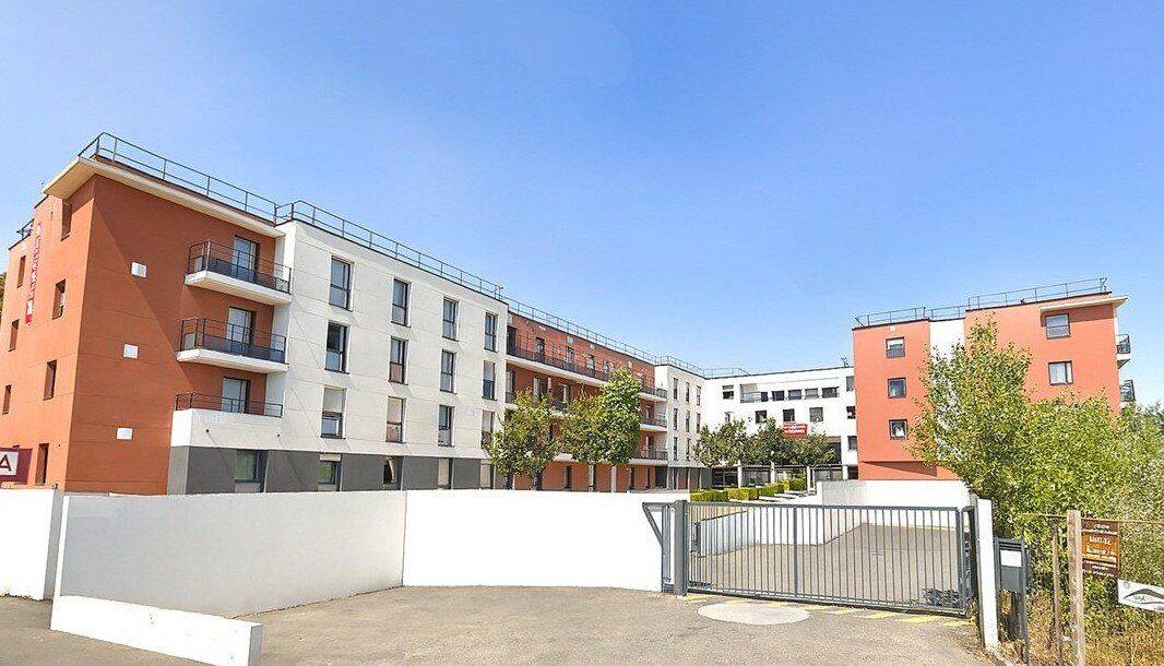 Appartement 1 pièce 20 m² · à Saint-Cyr-l'École · 20 m² · 52 765 €