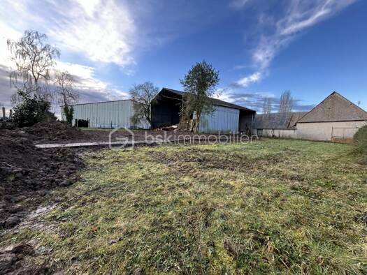 Terrain constructible viabilisé à vendre 77 500 € 1 041 m² de terrain La Bourdinière-Saint-Loup 28360