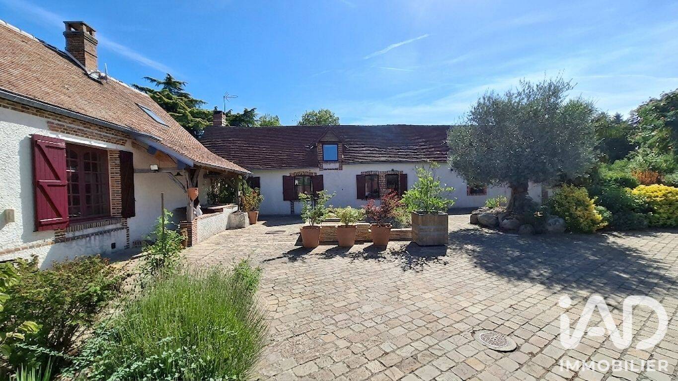 Maison 9 pièces 337 m² · à Saint-Germain-sur-Avre · 337 m² · 589 000 €