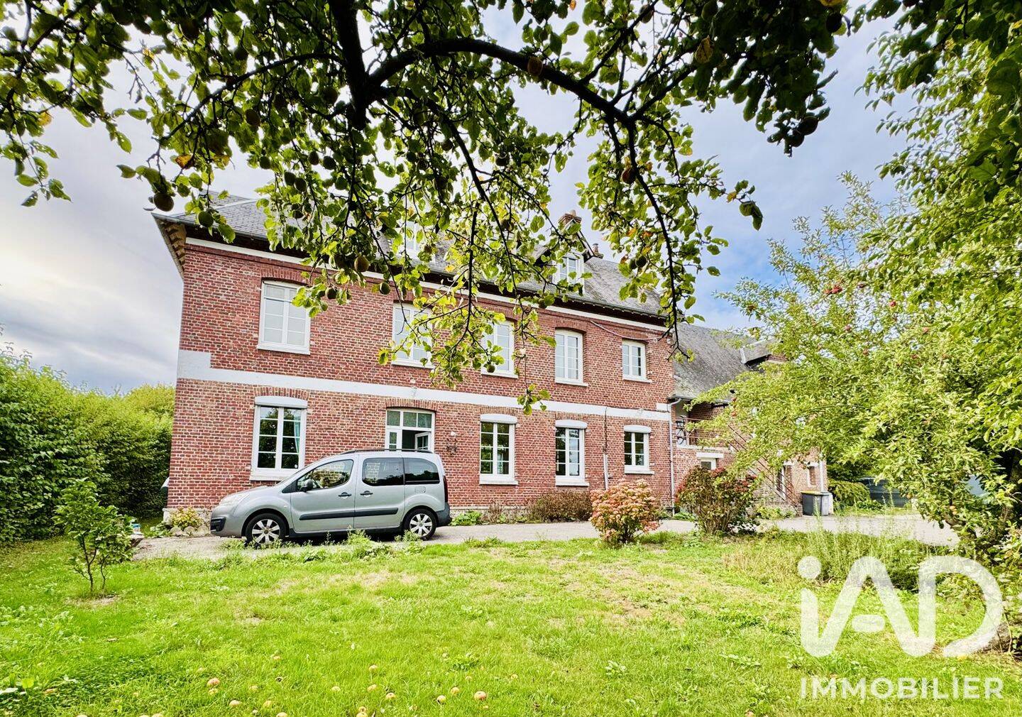Maison 7 pièces 194 m² · à Eslettes · 194,4 m² · 305 000 €