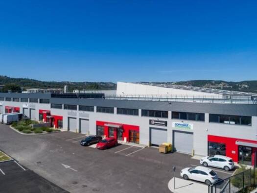 Local d'activités à louer 2 987 € 280 m² d'espace de stockage Ouest Gignac-la-Nerthe 13180