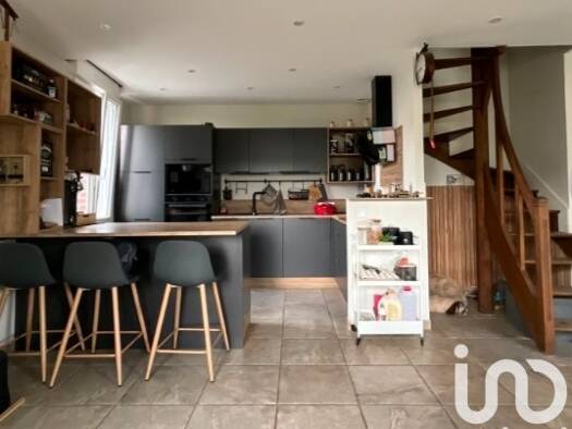 Maison à vendre 269 000 € 3 pièces 2 chambres 62 m² 5 203 m² de terrain Château-Renault 37110