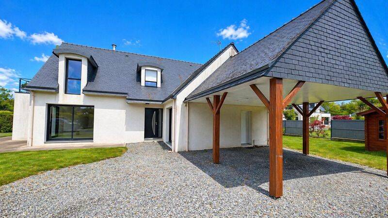Maison 8 pièces 160 m² · à Ergué-Gabéric · 160 m² · 437 000 €