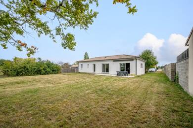 Maison à vendre 339 000 € 4 pièces 3 chambres 105 m² 1 430 m² de terrain Le Plateau Saint-Loubès 33450