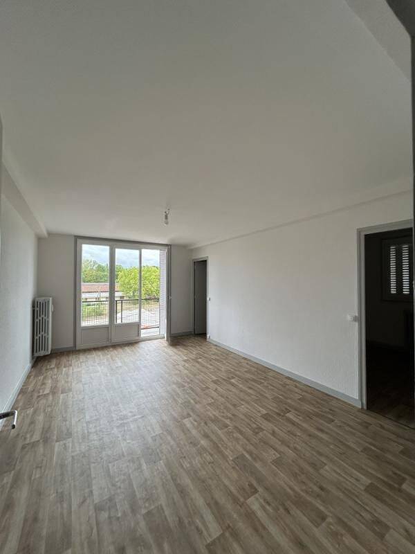 Appartement 4 pièces 66 m² · à Semur-en-Auxois · 66 m² · 536 €/mois