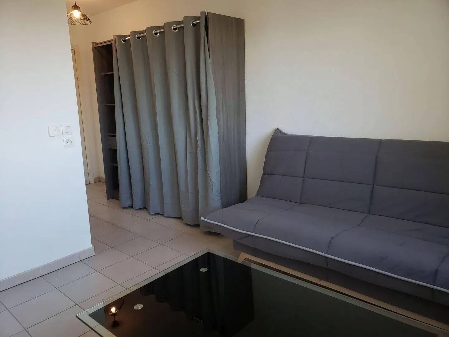 Appartement 1 pièce 20 m² · à Rodilhan · 20 m² · 405 €/mois