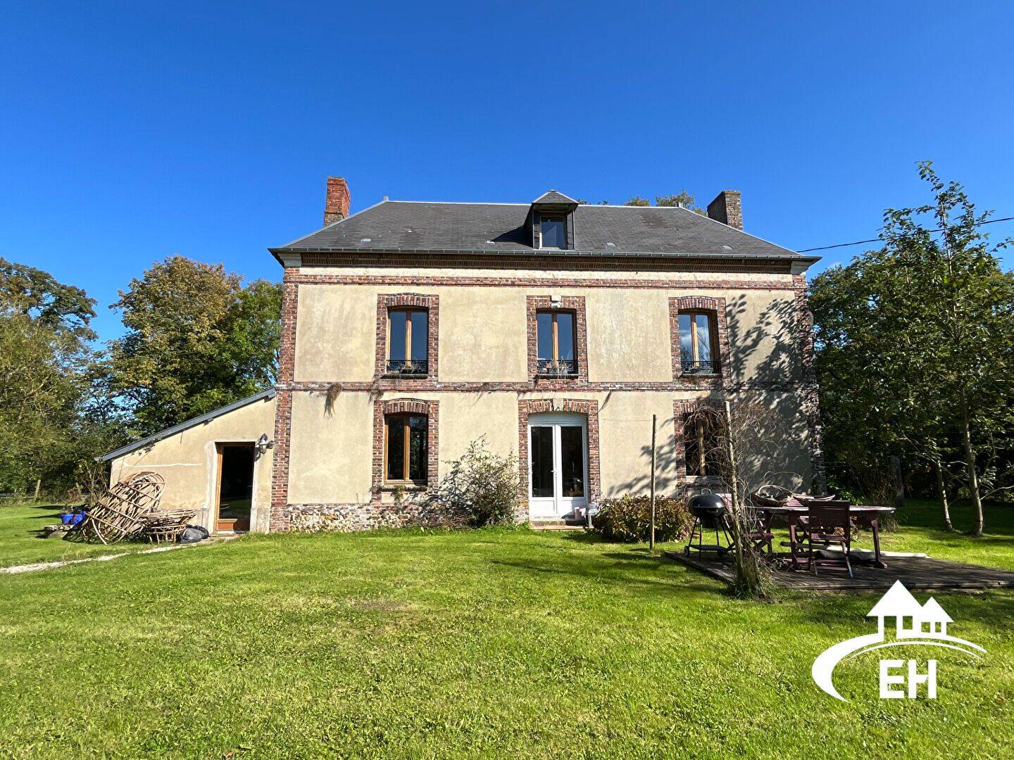 Maison 4 pièces 100 m² · à La Ferté-en-Ouche · 100 m² · 800 €