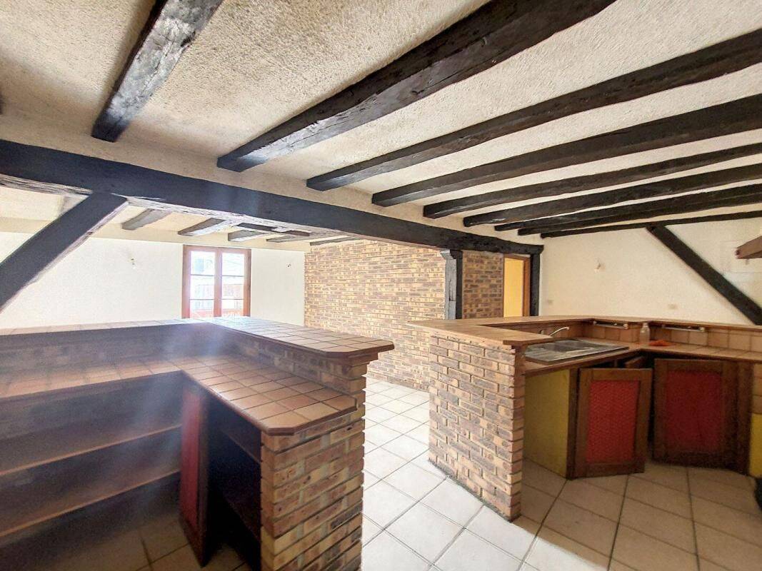 Maison 4 pièces 100 m² · à Château-Renault · 100 m² · 76 900 €