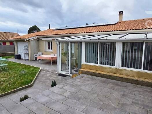 Maison de plain-pied à vendre 315 000 € 1 pièce 4 chambres 106 m² 373 m² de terrain Sud Chabeuil 26120