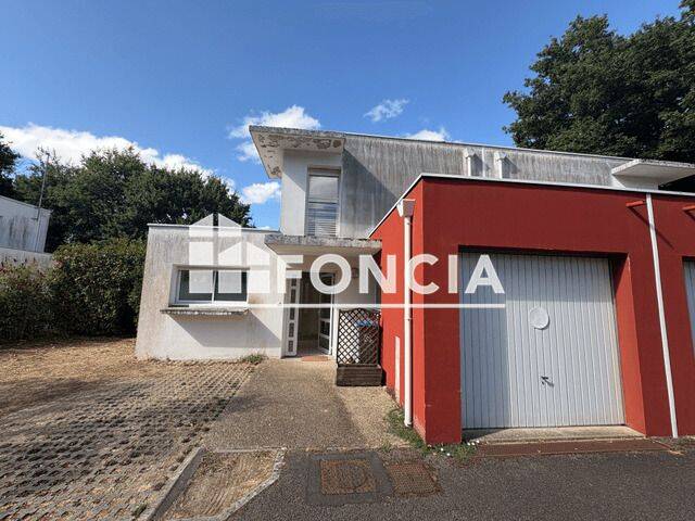 Maison 5 pièces 106 m² · à Carquefou · 105,5 m² · 1 031 €