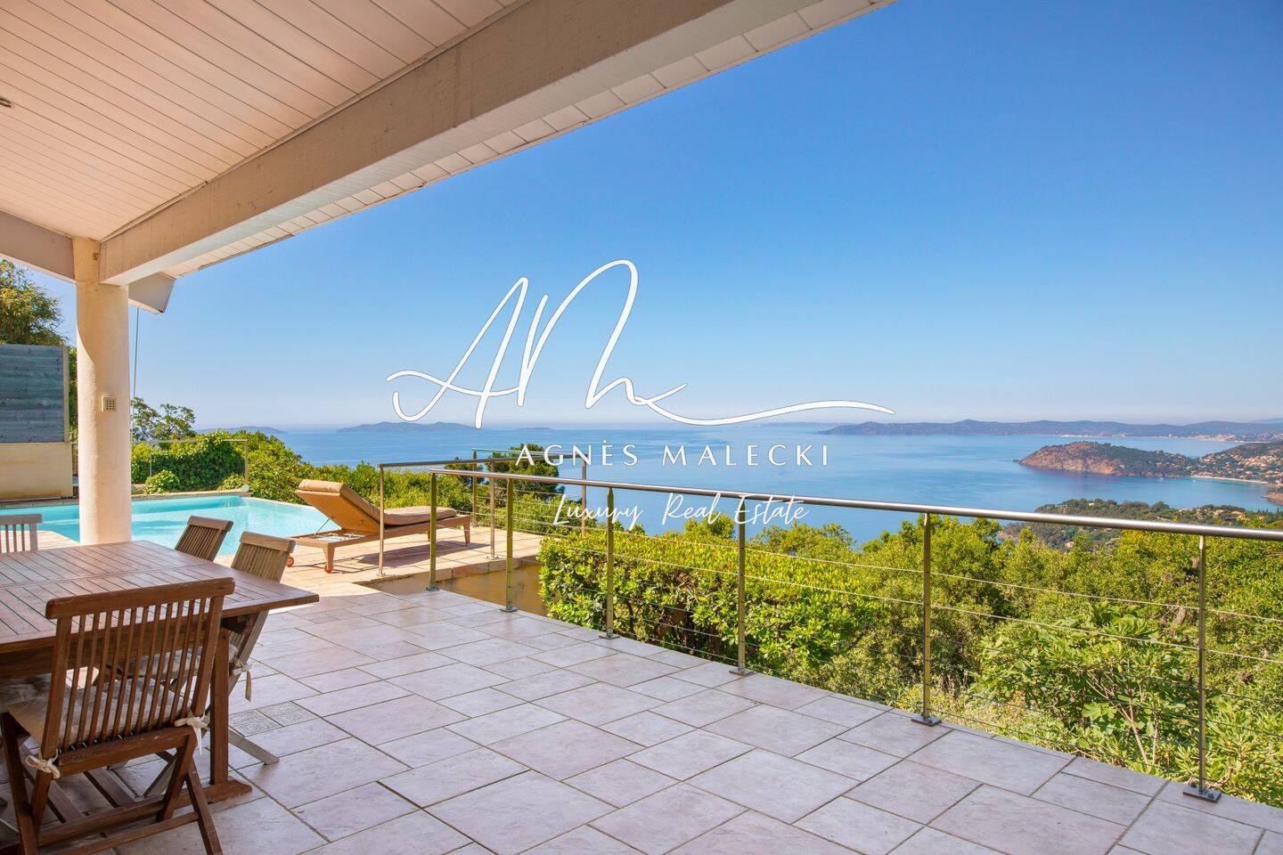 Maison 6 pièces 170 m² · à Rayol-Canadel-sur-Mer · 170 m² · 2 450 000 €