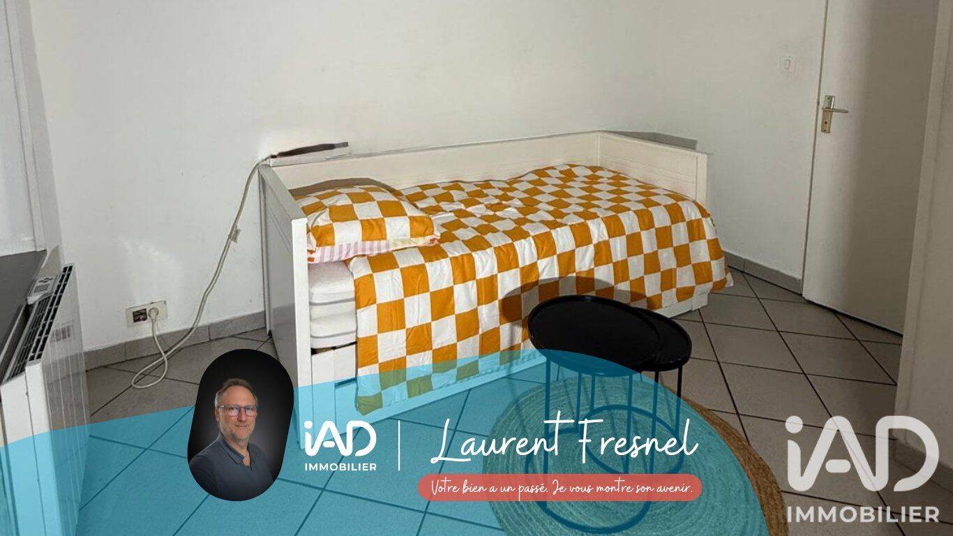 Appartement 1 pièce 19 m² · à Saint-Étienne · 18,7 m² · 325 €
